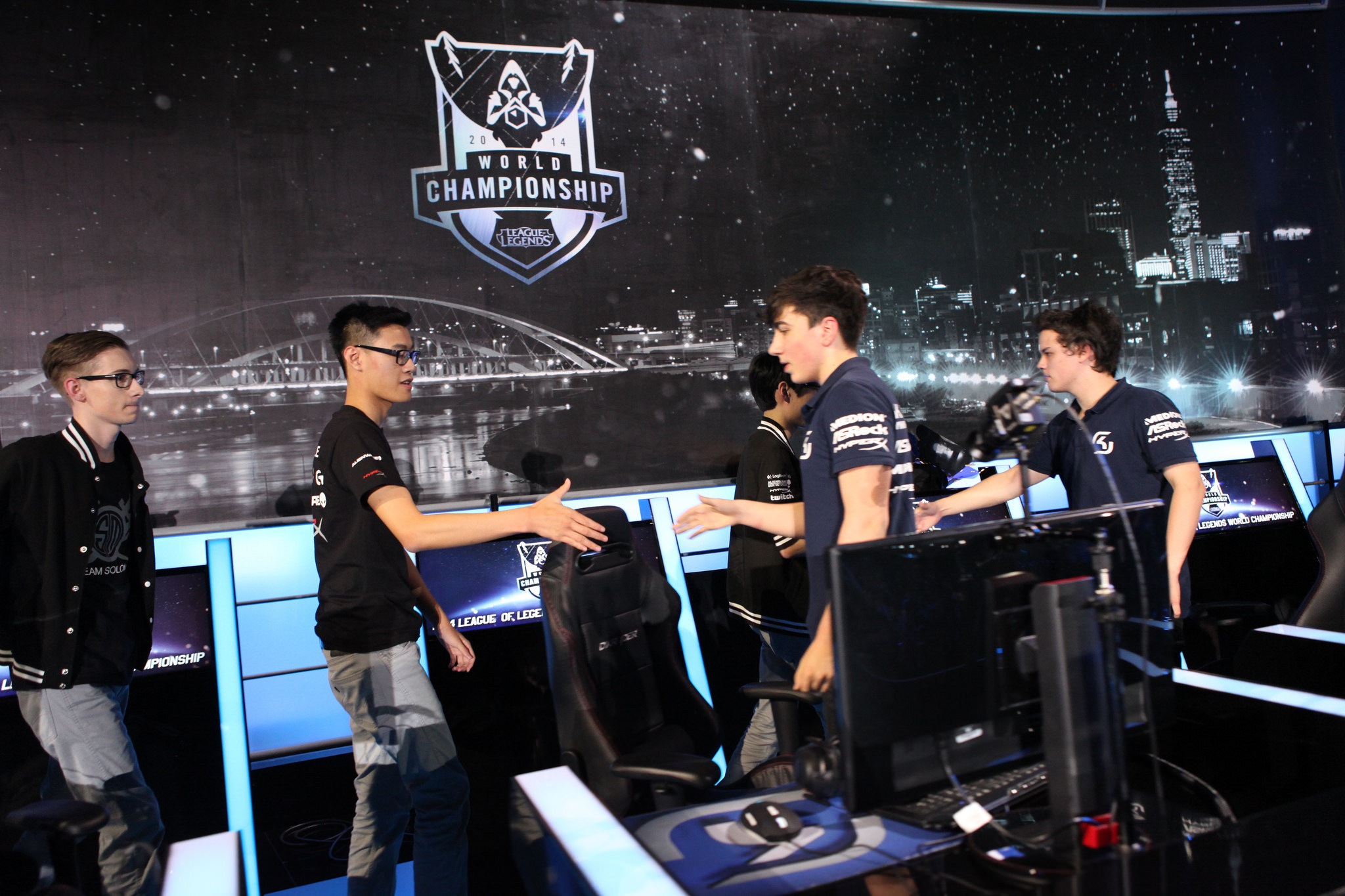 IG战队领跑LPL赛区:场均击杀与经济领先优势显著,驱动赛事生态发展